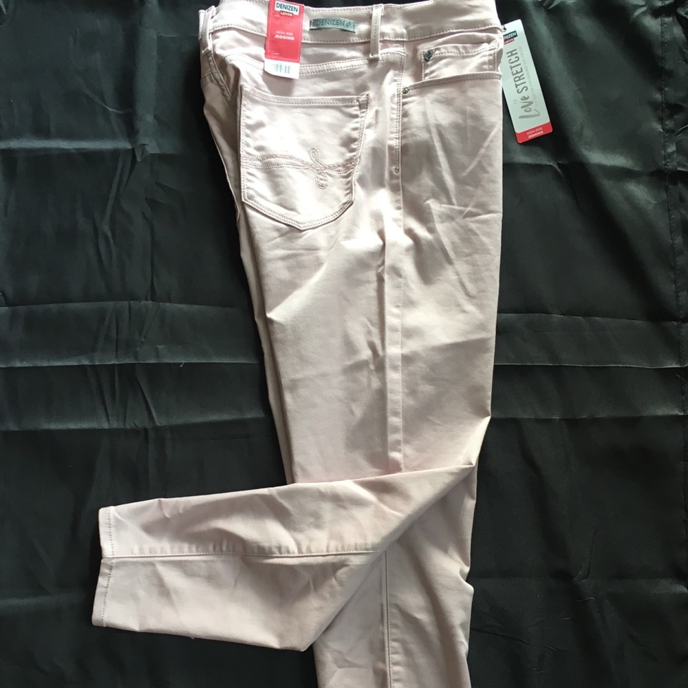 Ladies pants